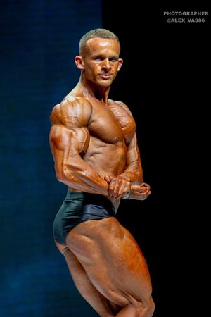 CLASSIC PHYSIQUE 178